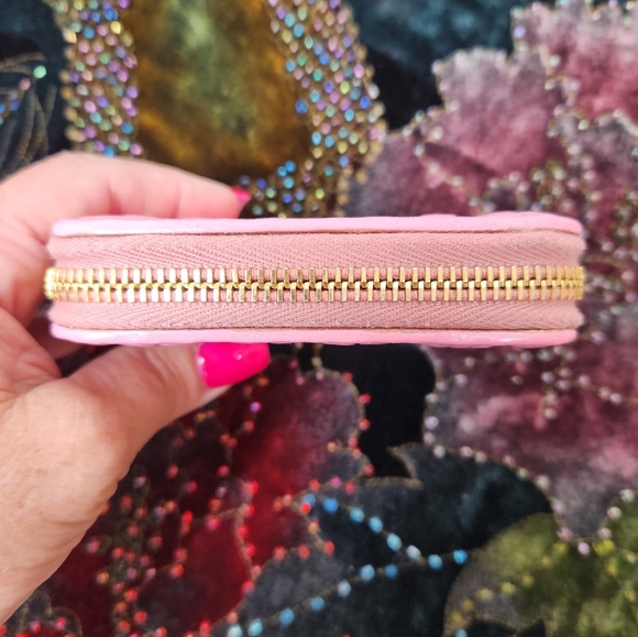 Miu Miu Wallet - Picture 4 of 10